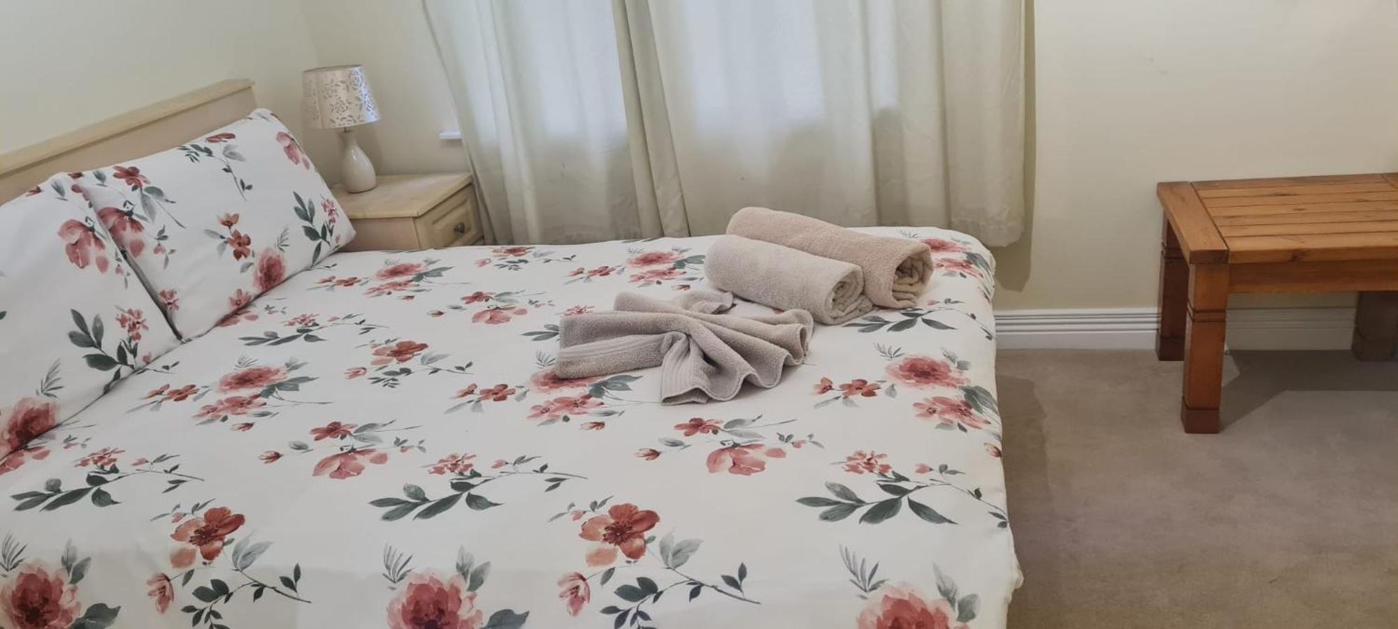 2 Bed Cosy Apartment In Heart Of Mullingar. Екстериор снимка
